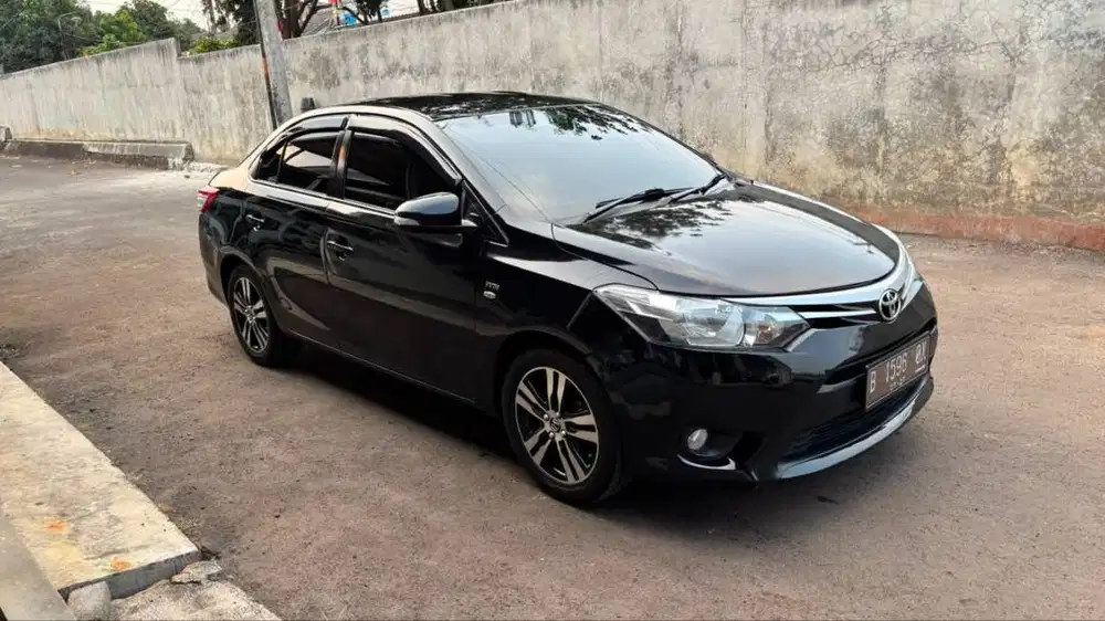 Dijual Vios Limo Low KM