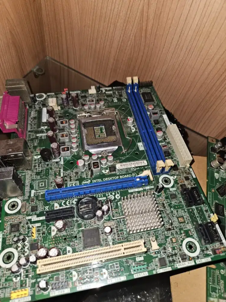 Di beli mainboard rusak eror