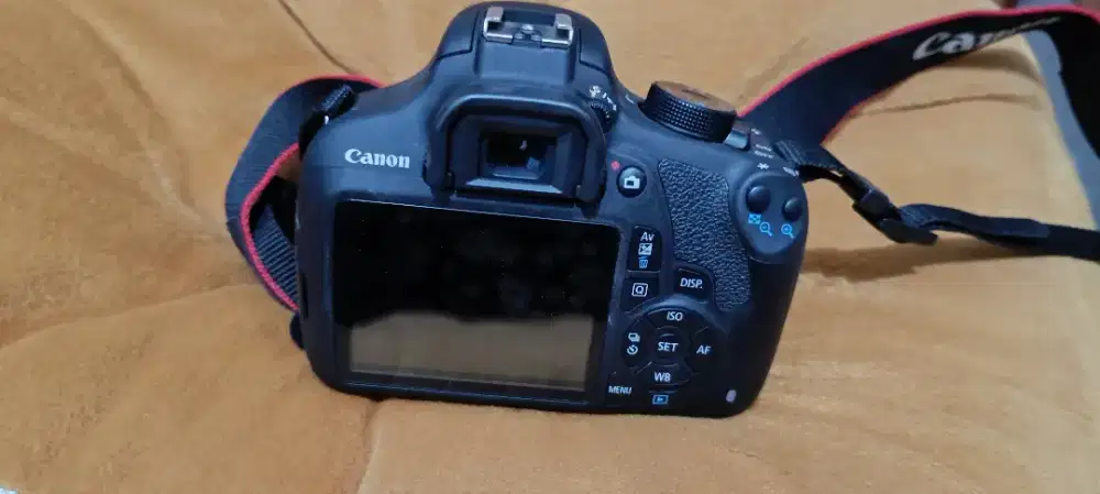 Dijual Kamera Canon 1200D