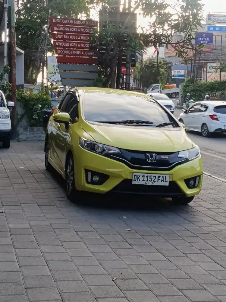JAZZ RS MATIC ASLI BALI WARNA FAVORIT LOW KM ISTIMEWA