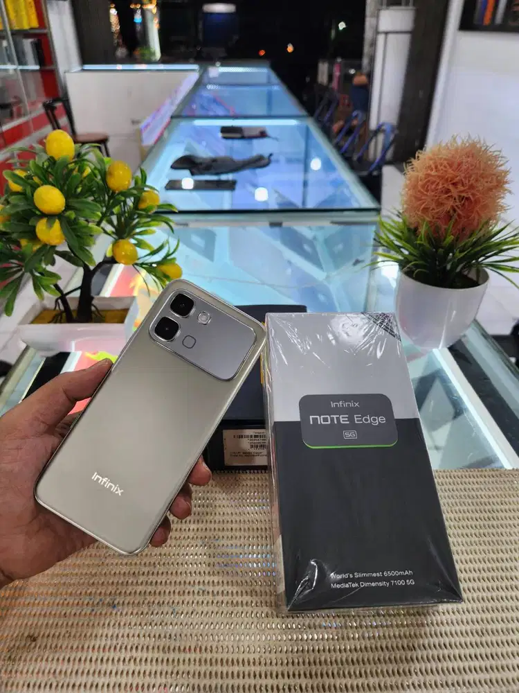 Infinix Note Edge 5G Ram 8+8Gb/ 256Gb Fulset Mulus Ori 100% Bergaransi
