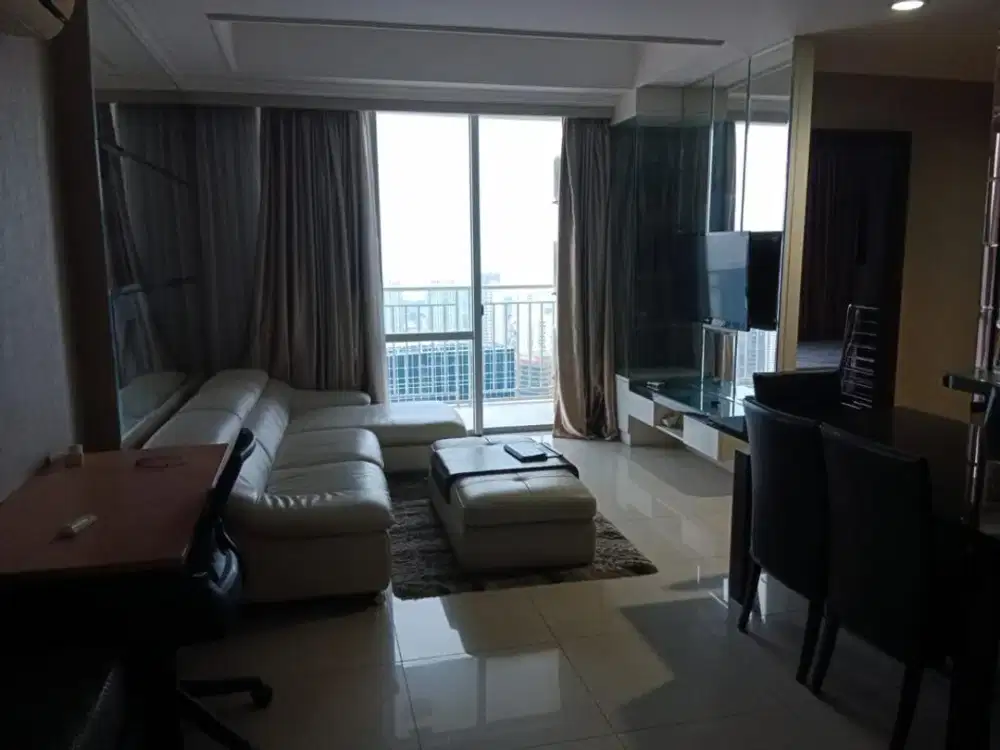 Disewakan Cepat Apartemen Denpasar Residence 2 br Luas 94m2 Bagus Jakarta Selatan
