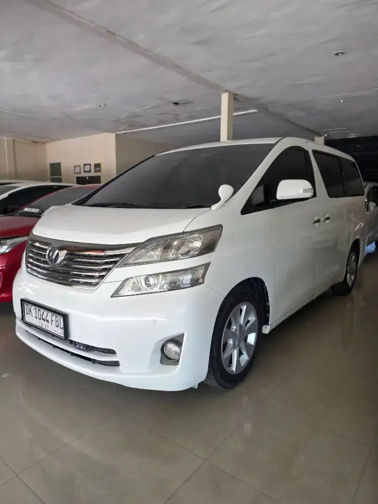 Vellfire 2012 Automatic