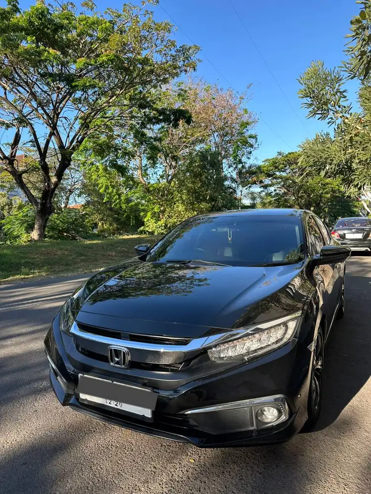 HONDA CIVIC TURBO 2019 AT ( PRIBADI )