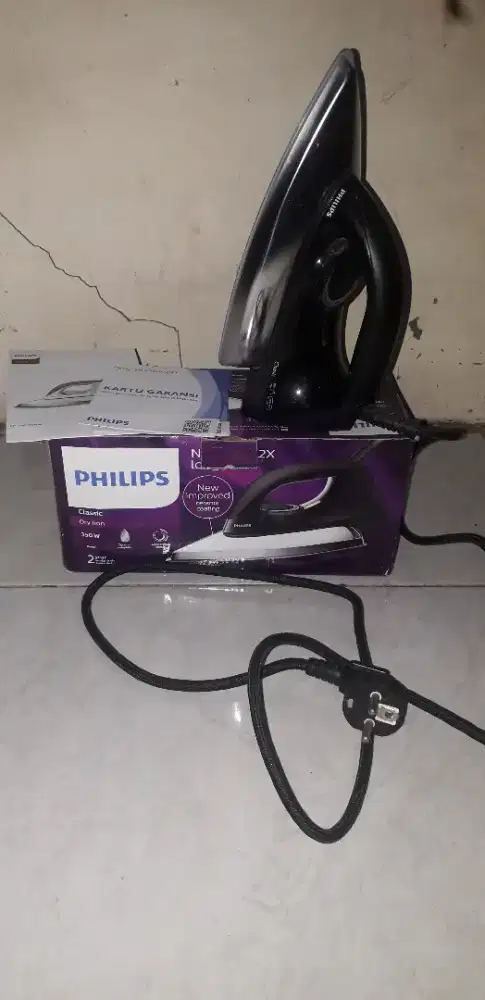 setrika baju merek PHILIPS CLASSIC