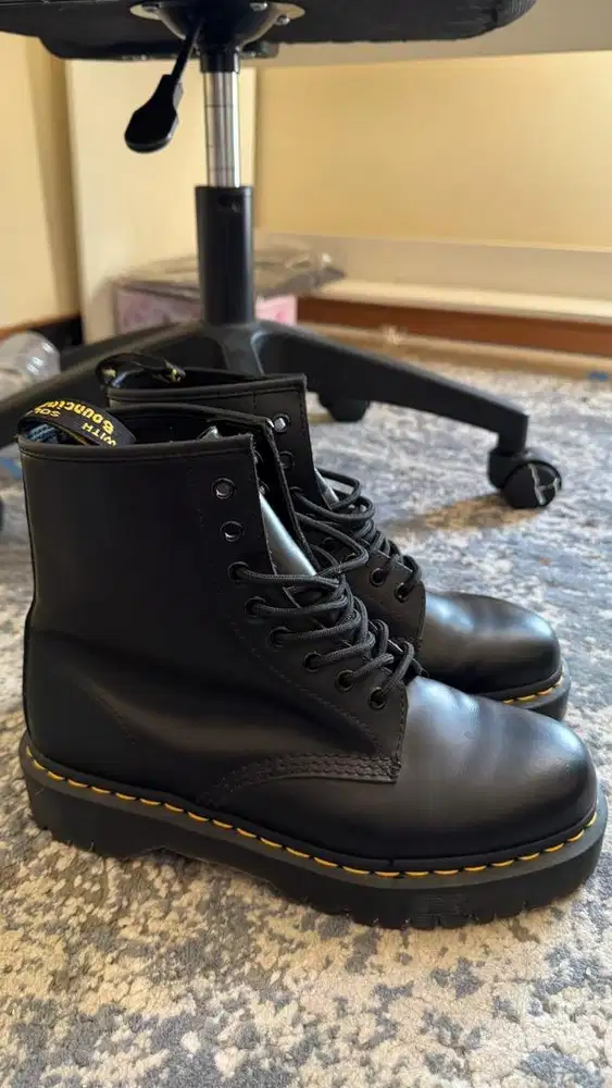DIJUAL Dr. Martens (docmart) 1460 BEX