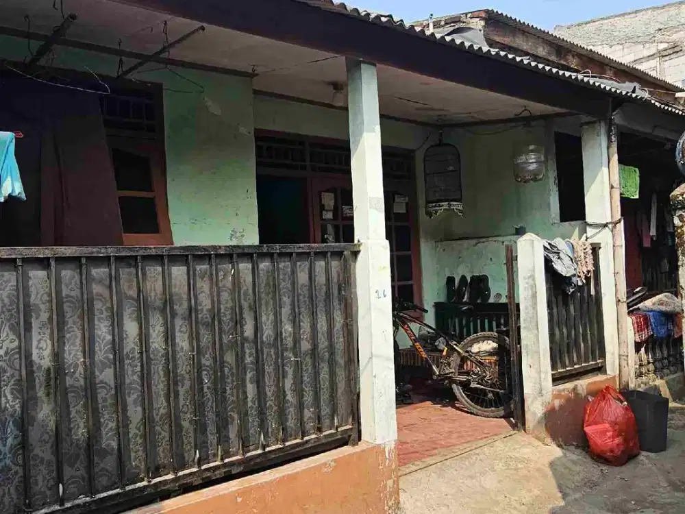 Murah, Rumah di Gg Fatimah Juanda Depok