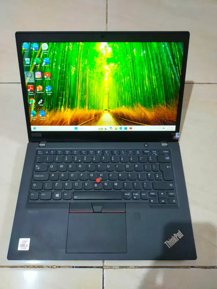 Dijual laptop Lenovo Thinkpad x13 gen 1 ram 16GB SSD 256GB Layar Senth