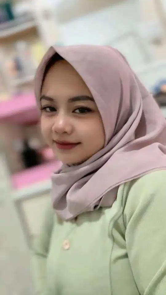 saya lagi nyariin kerjaan yg bisa pp art jga gpp kalo ada