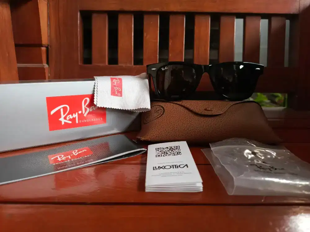 Ray-Ban Wayfarer Size50 Lensa Kaca UV fullset Barang Langka Original