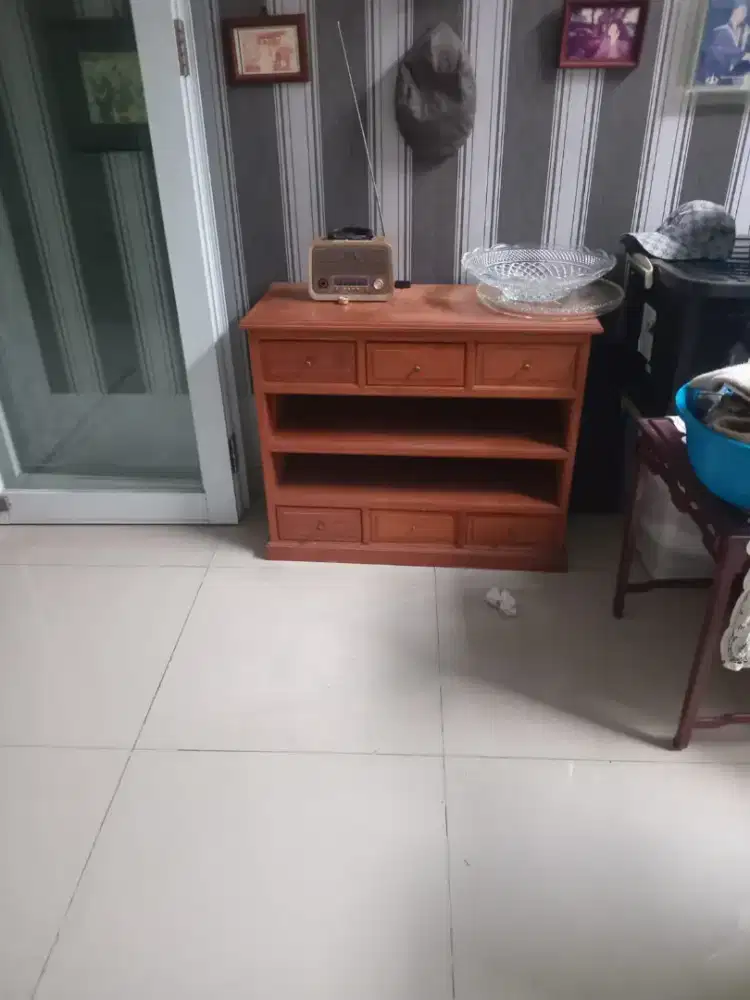 Meja TV / Meja Serbaguna