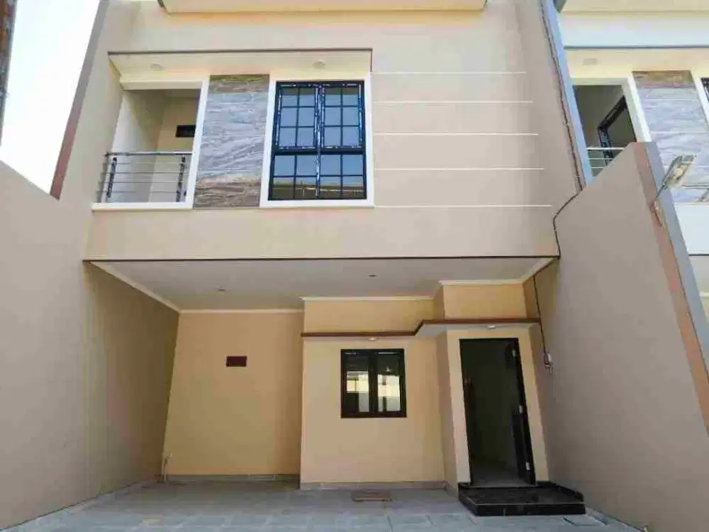 Pusat Kota Surabaya‼Rumah Petemon Baru Gress