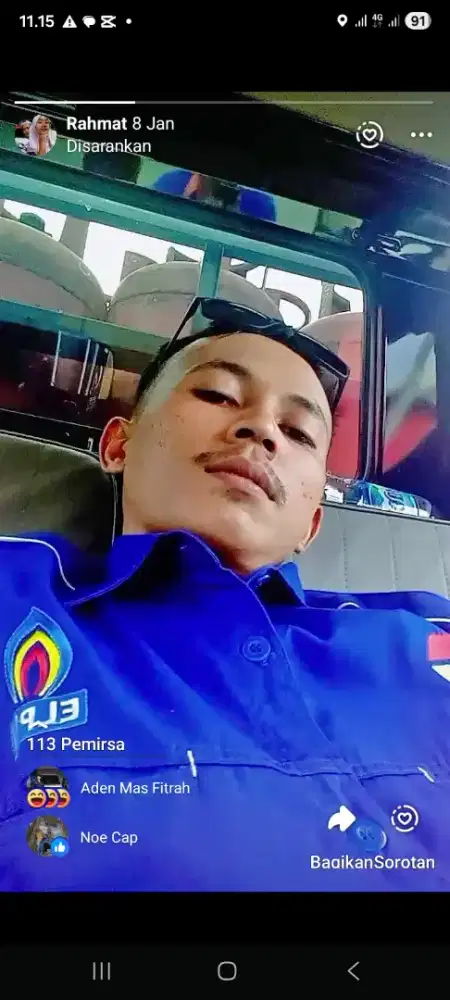 MENCARI PEKERJAAN DRIVER