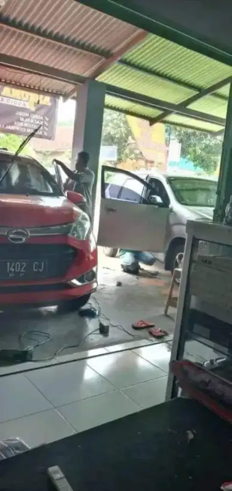 Kaca film mobil harga merakyat