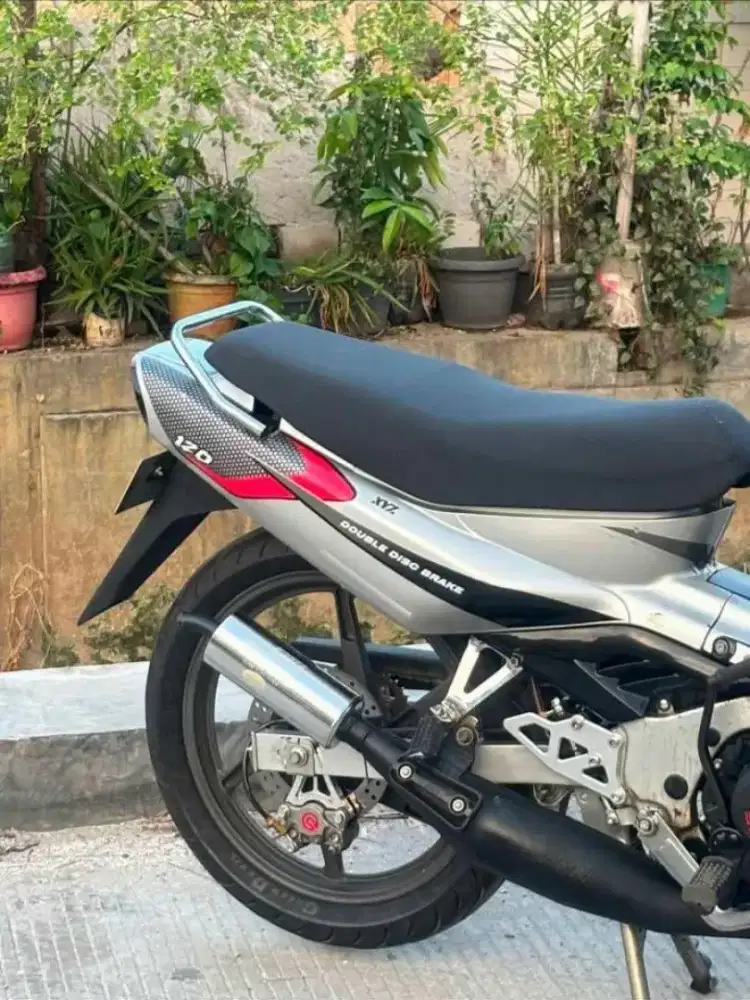 Suzuki Satria 2002