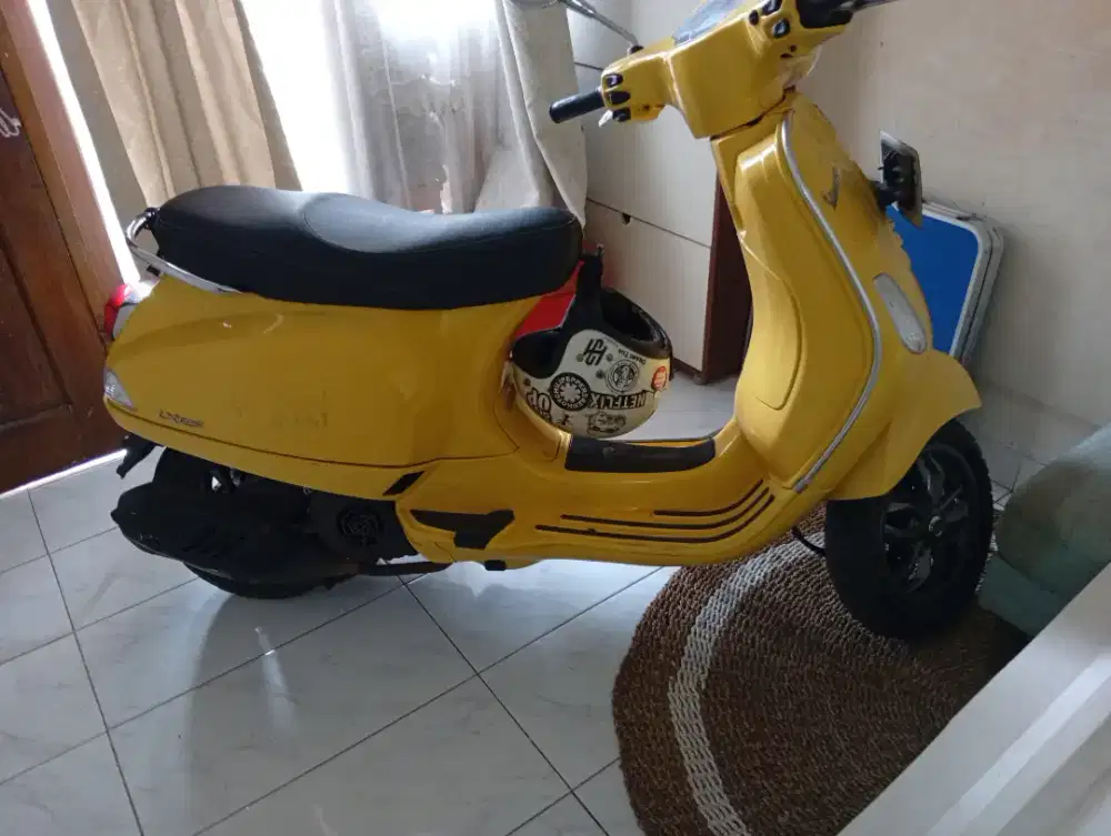 Jual vespa lx tahun 2022