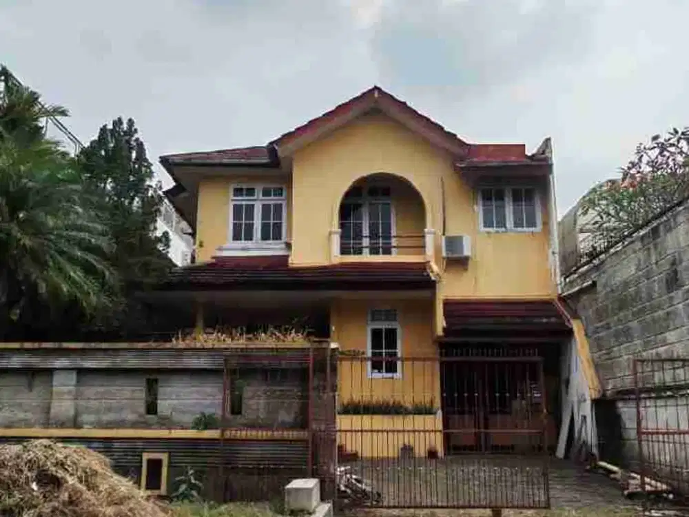Dijual Murah Rumah di Villa Duta.Tanah Luas.