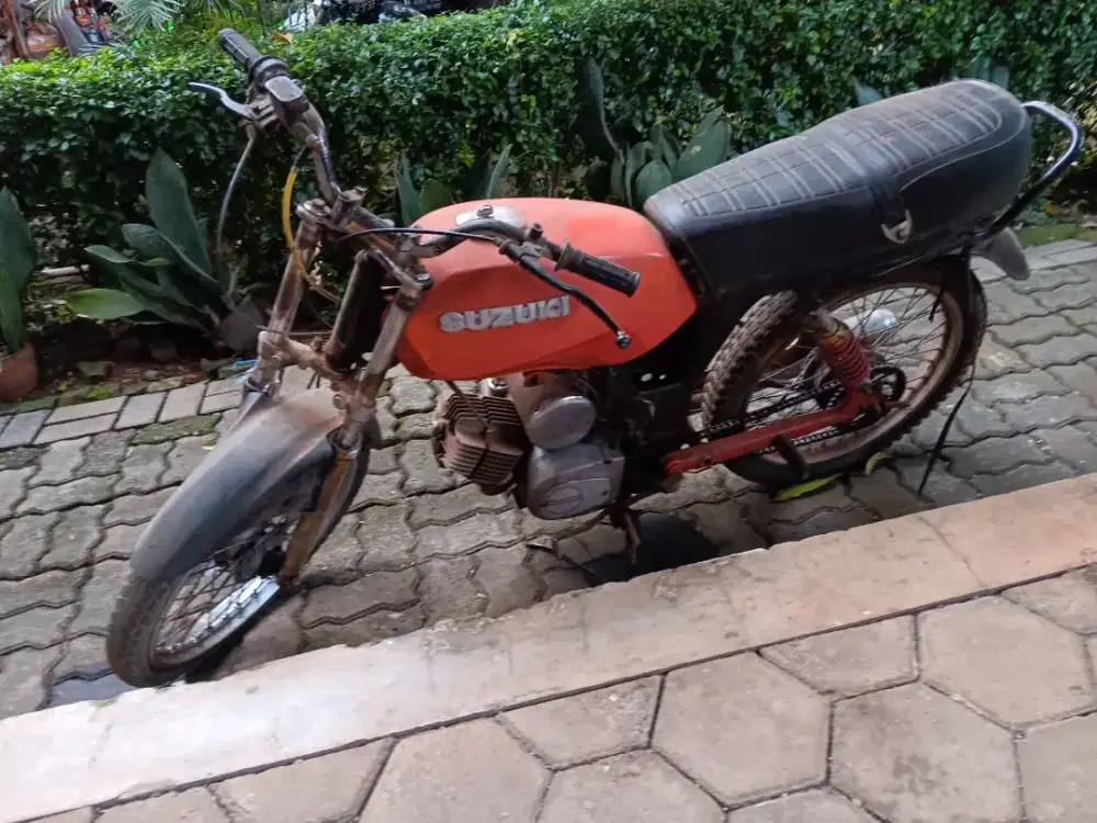 Suzuki a100 pos asli orange