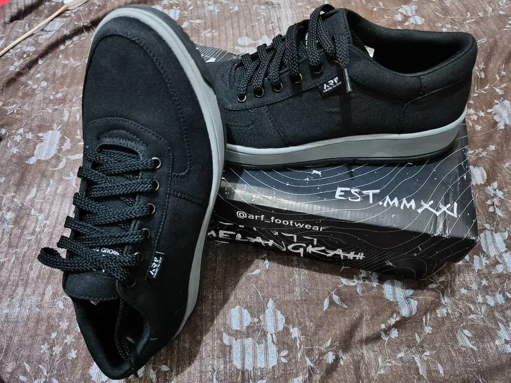 ARF Sirius Sneakers