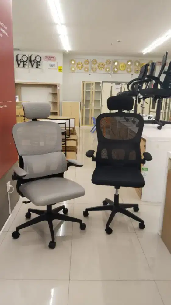 YUGO KURSI KANTOR
