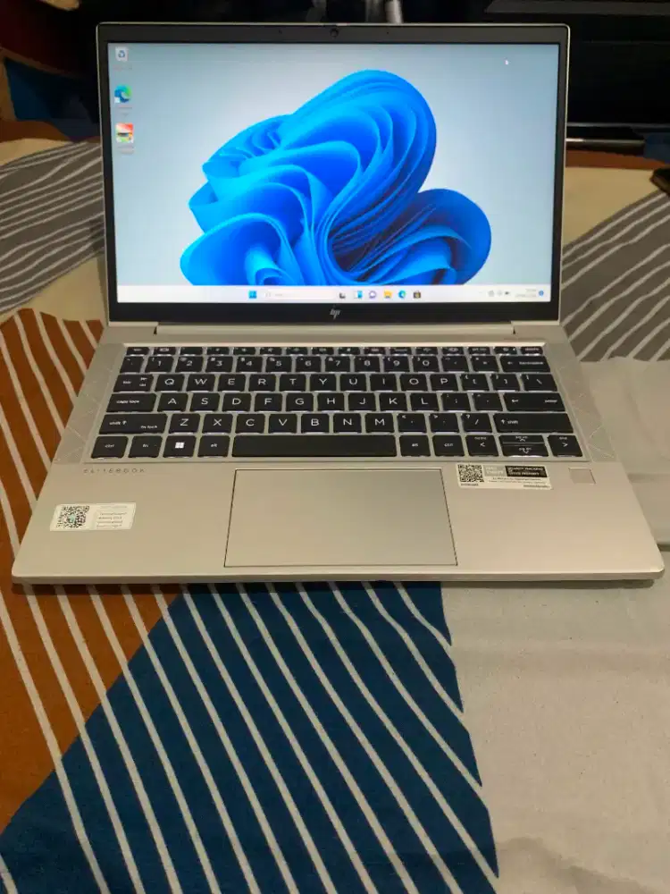 HP Elitebook 835 G8 Ryzen 7 5800 16/512