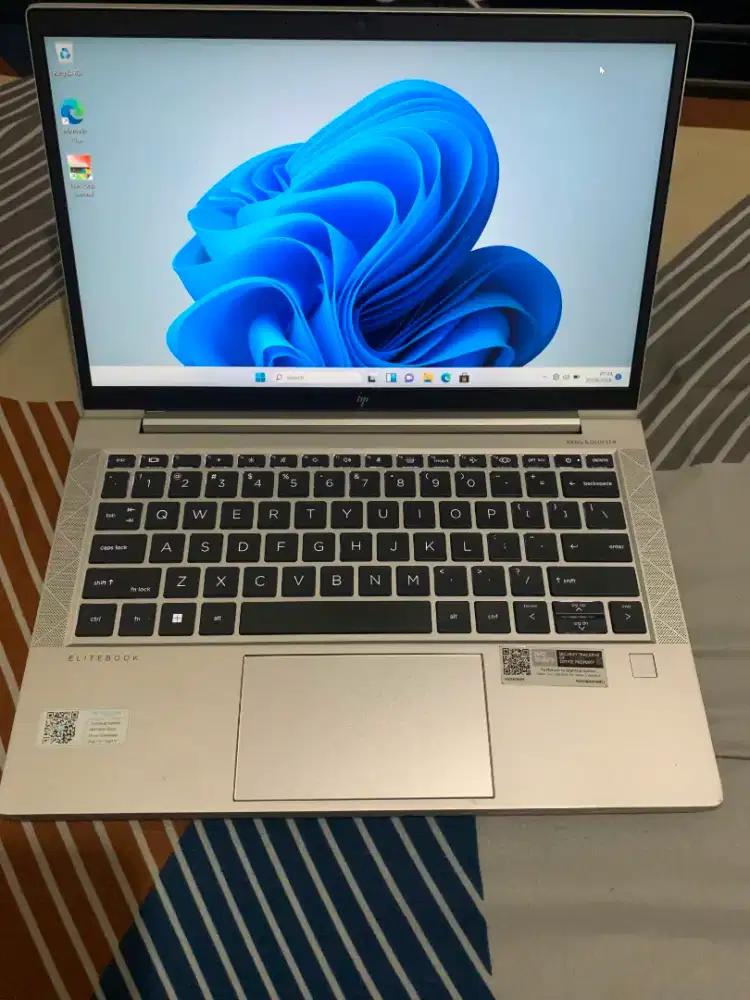 HP Elitebook 835 G8 Ryzen 7 5800 16/512