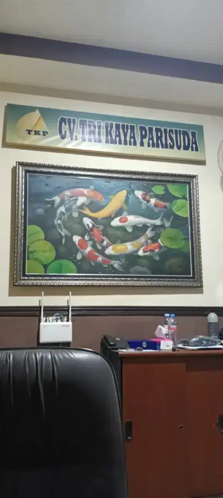 Lukisan kanvas ikan koi