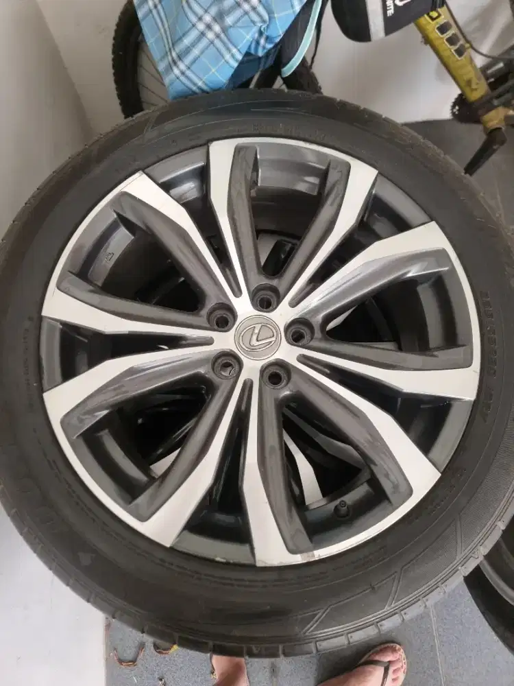 Ban n Vleg bekas lexus rx 200 ring 20