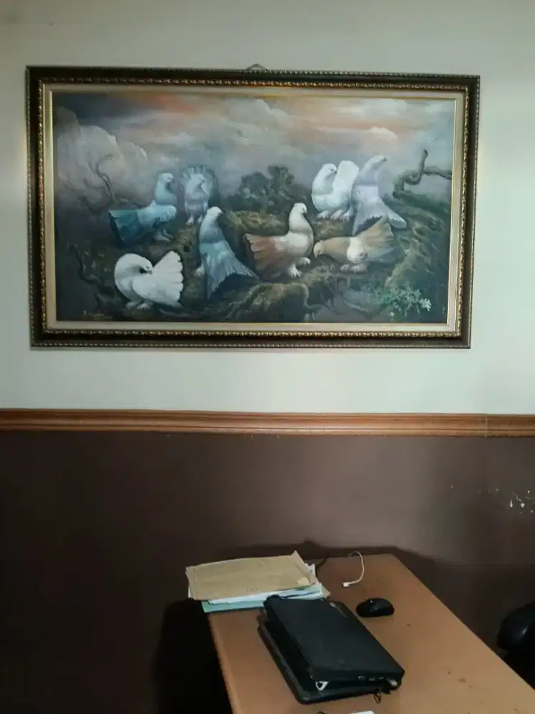 Lukisan kanvas burung dara