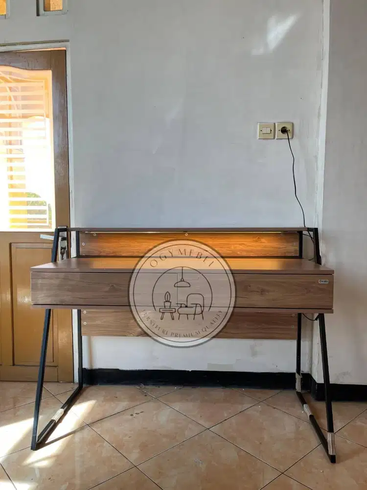 PROMO MEJA GAMING LAMPU LED KAKI BESI TERMURAH TERLARIS