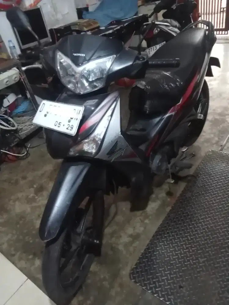 Sepeda motor Honda Supra xx double cakram 2014 surat komplit