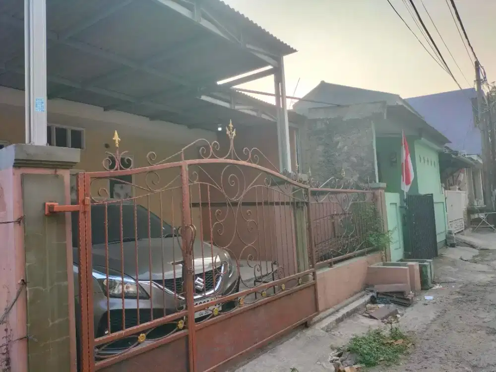 Jual rumah siap pakai