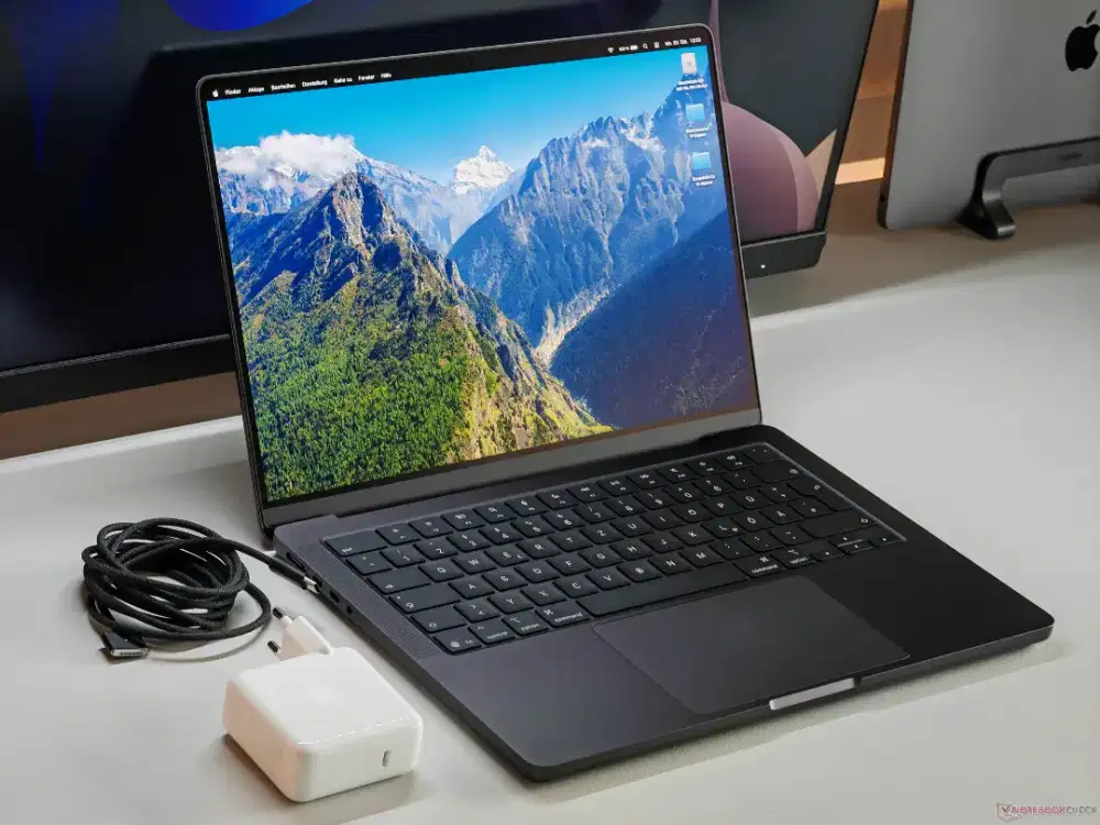 PROMO KREDIT MACBOOK PRO M5 BY  HOME CREDIT TANPA DP GRATIS 2X CICILAN