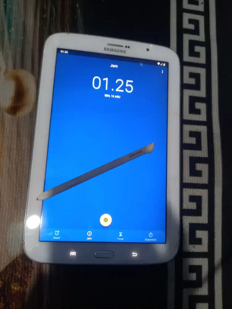 Samsung tab note layar 8in bisa buat youtobe ma game.normal batre awet