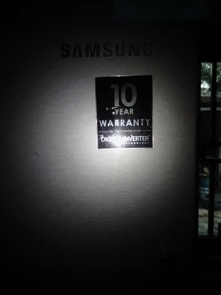 Kulkas samsung Digital Inverter 265L