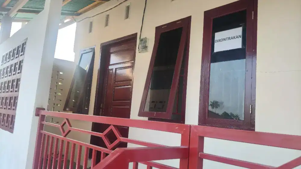 Kontrakan di area kampung kalawi barat