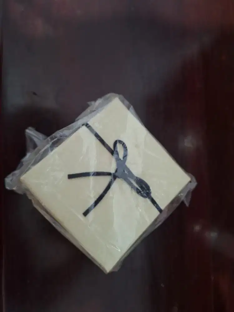 Box untuk kado hadiah