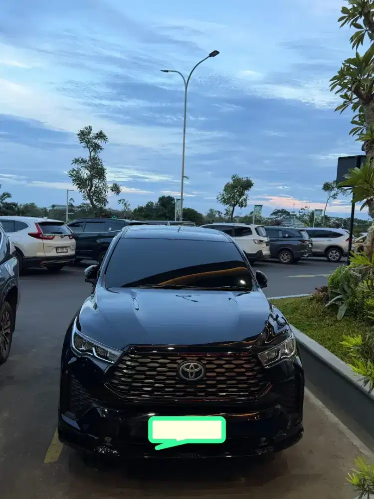 Innova Zenix V Modelista