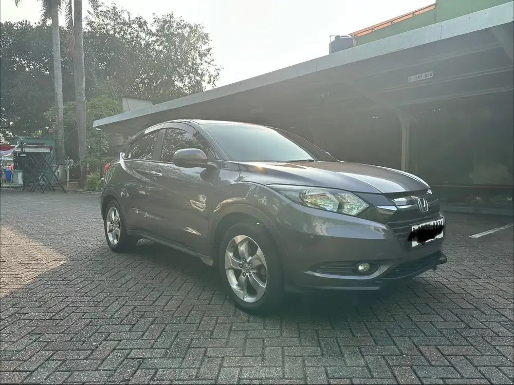 Dijual HRV 2018, E CVT - AT, Pemakaian Pribadi