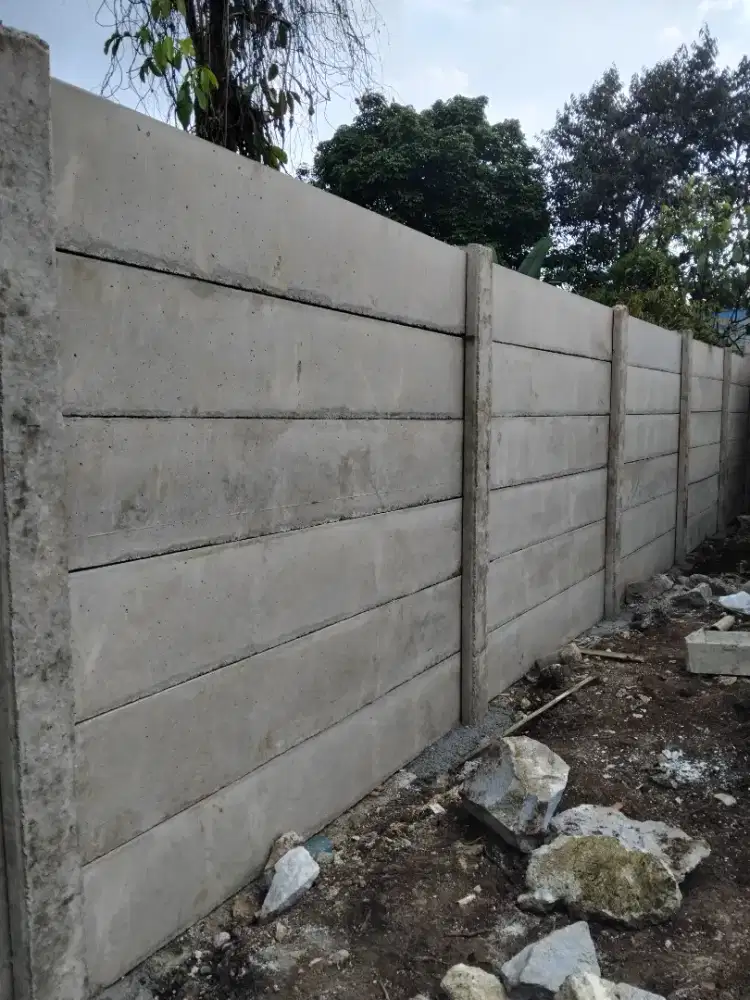Pagar panel pembatas