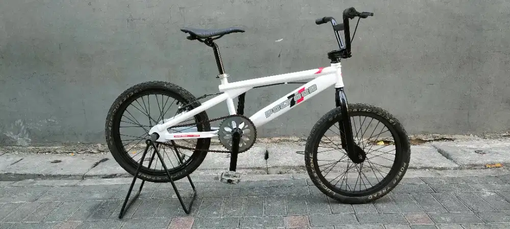 BMX POLYGON UK 20