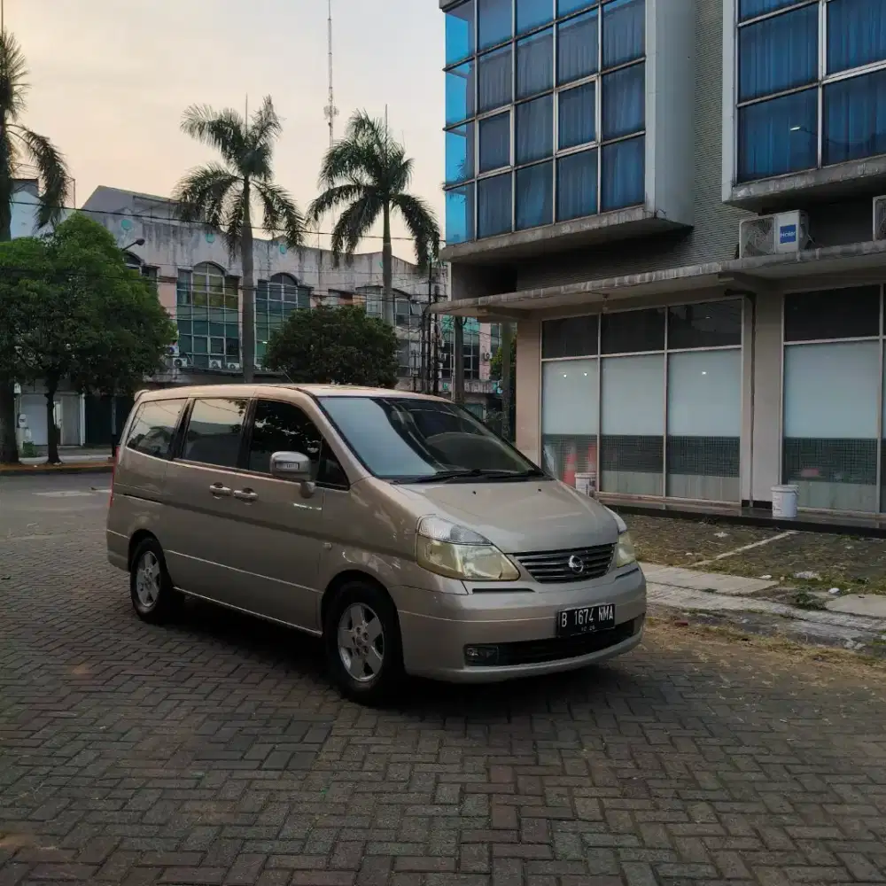 Nissan Serena C24 HWS