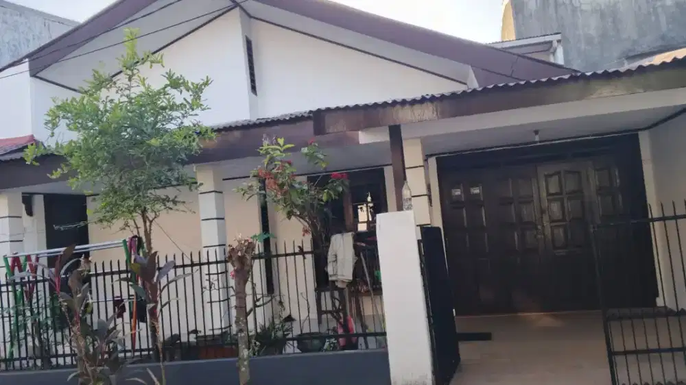 Dikontrakkan Rumah CV Dewi Jl. Abd Dg Sirua