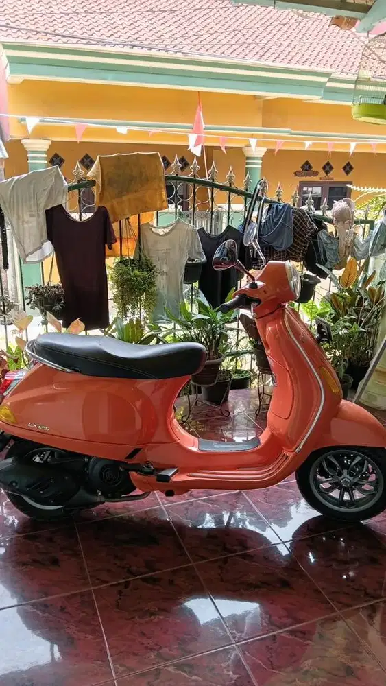VESPA LX 125 2021