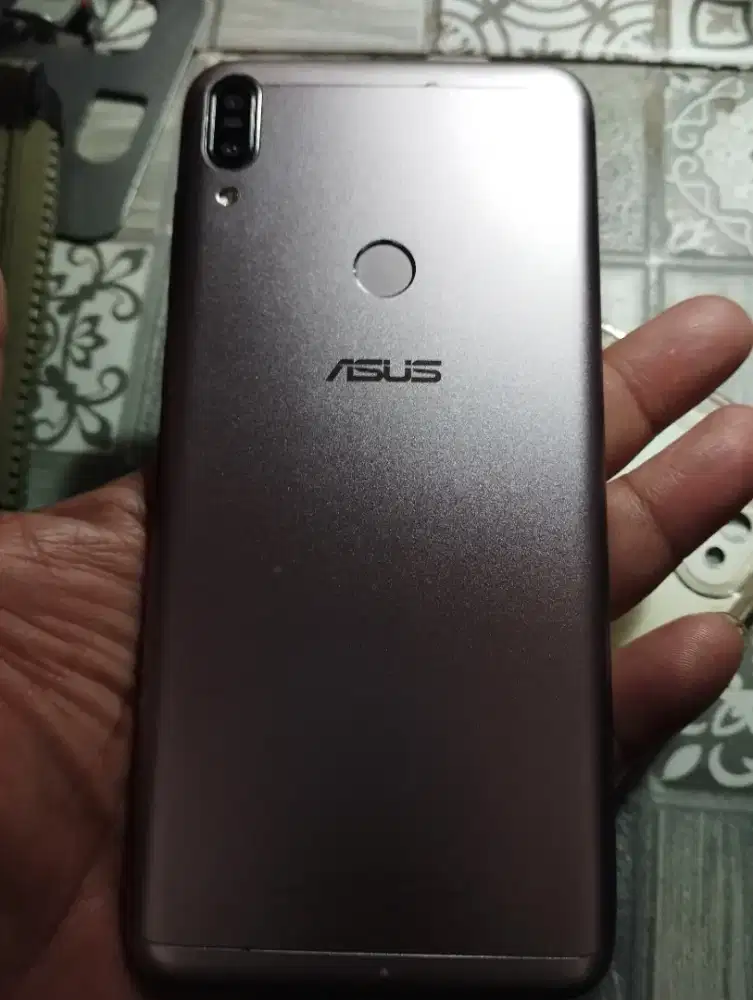 asus zenfone maxpro m1 ram 4/64 gb