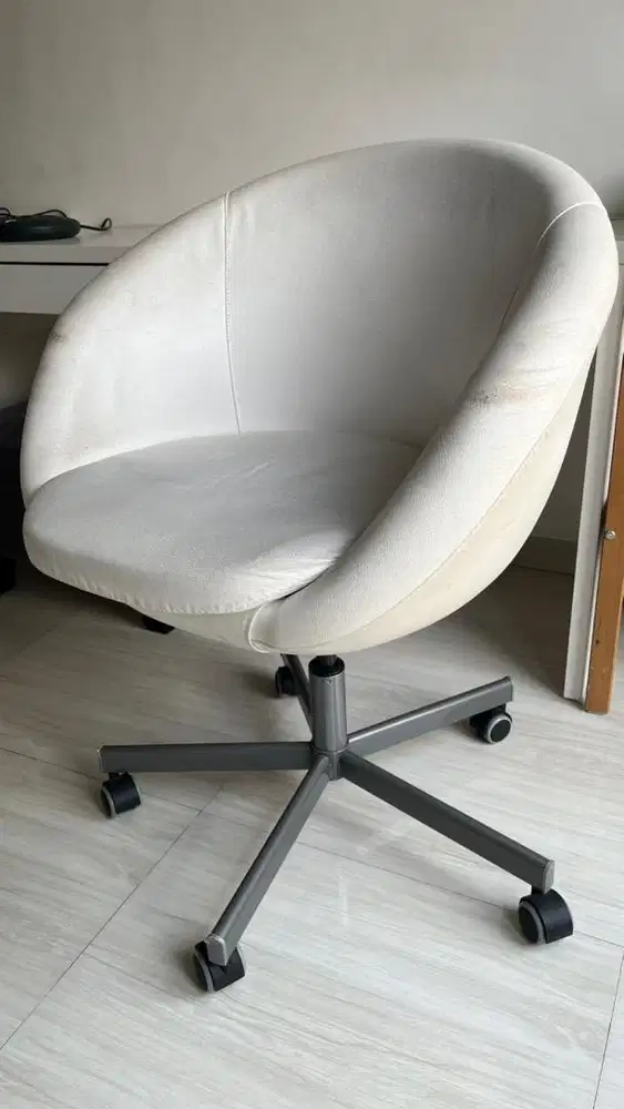 Kursi Putar IKEA Preloved Bekas