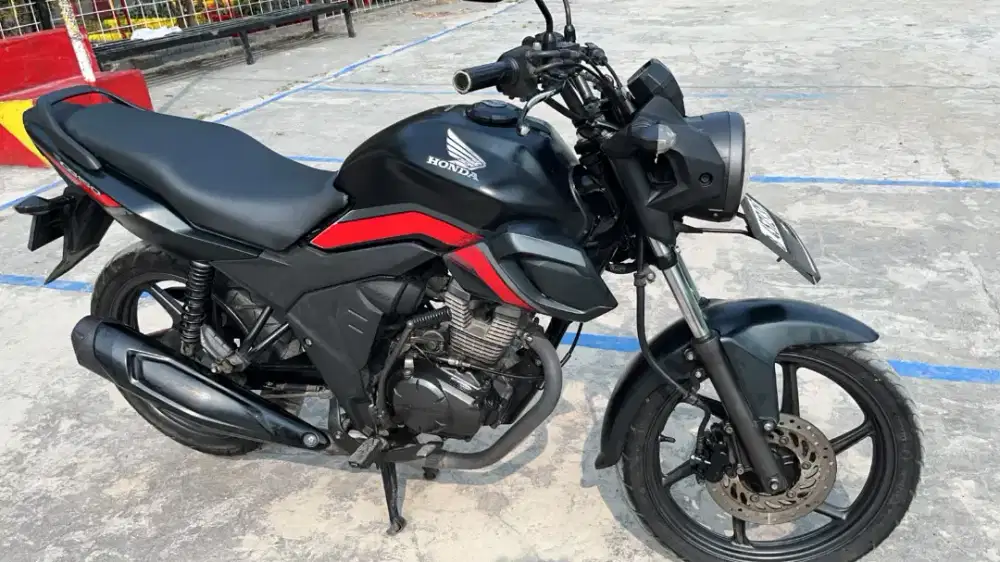[Mulus] Honda Verza CB 150 2021 Hitam