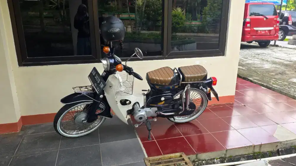 Honda C70 basic Astrea C86 1994