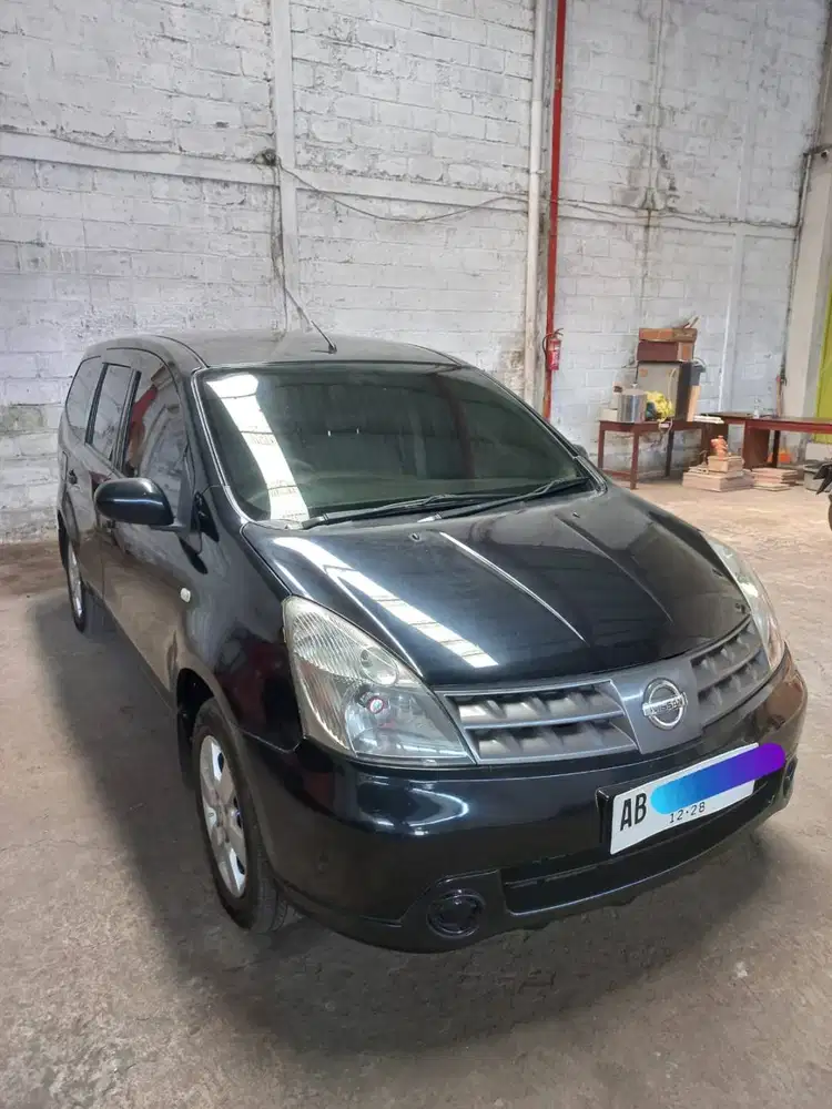 Nissan Grand Livina 2008