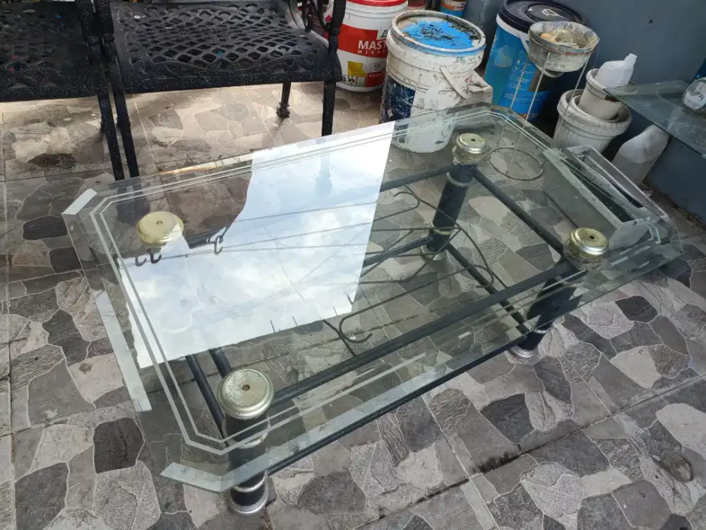 [Dijual cepat] Meja kaca